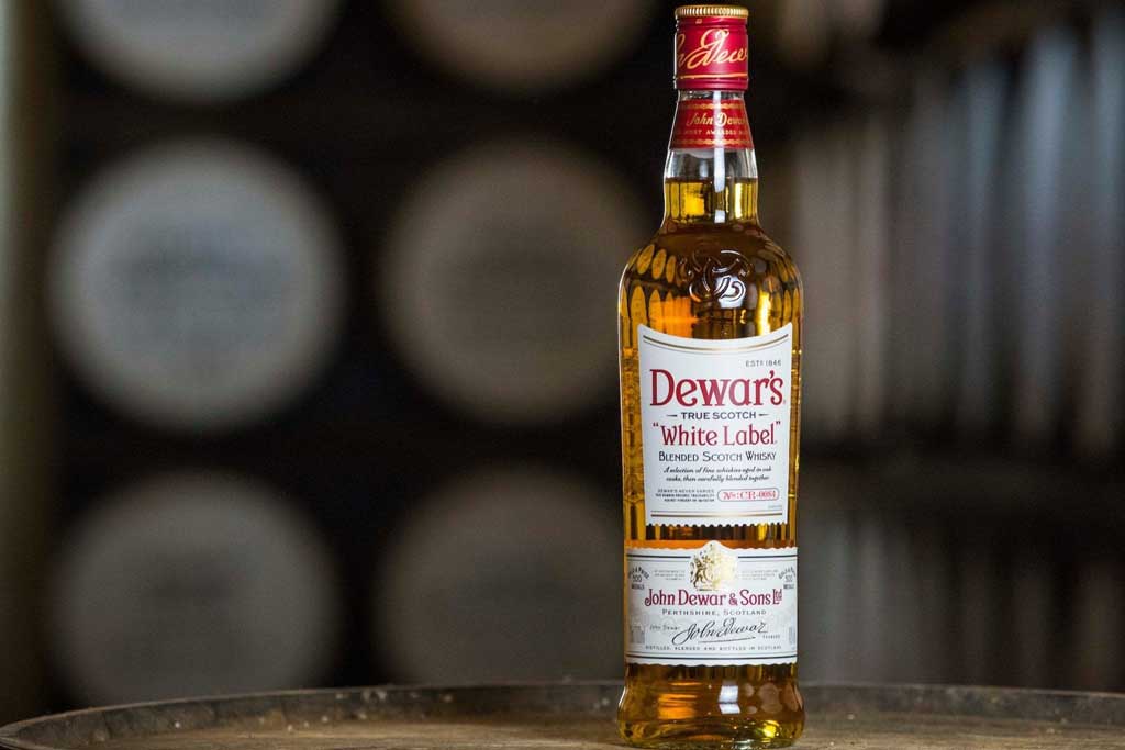 Dewars White Label whisky bottle