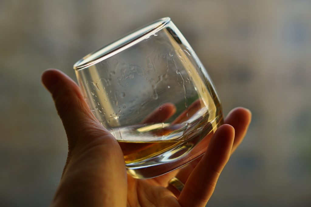 how to drink single malt whisky