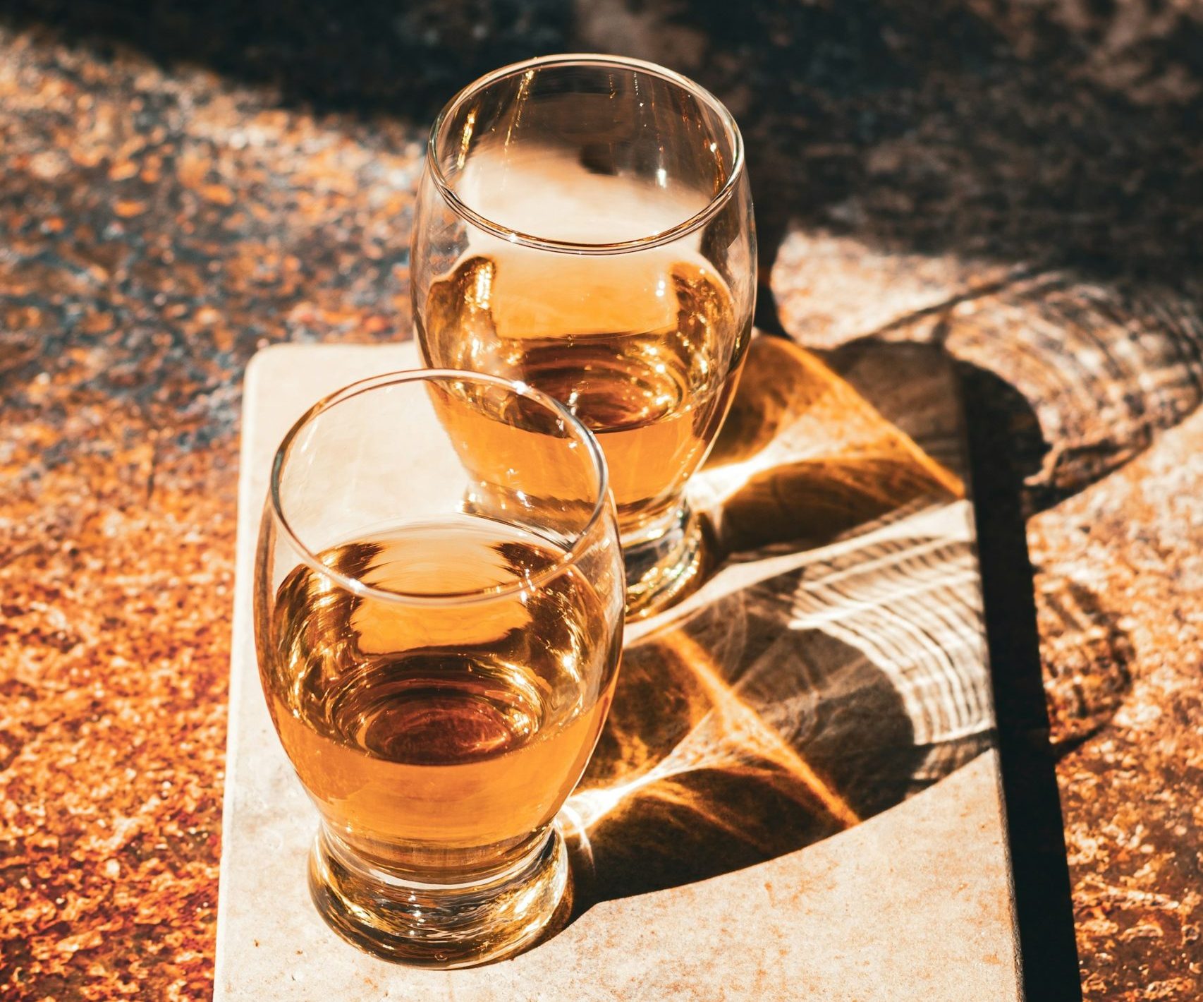 Ice or no ice: How it affects whiskey